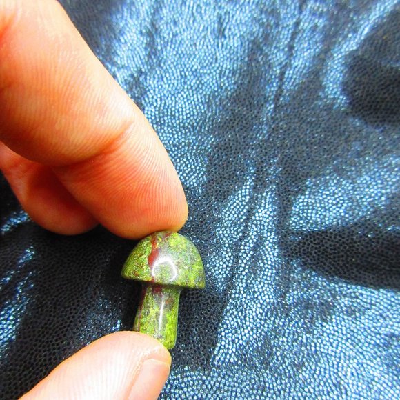 Dragon Bloodstone Mushroom Carving Gemstone - Picture 1 of 5